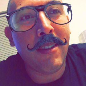 Meet your Posher, Cesar